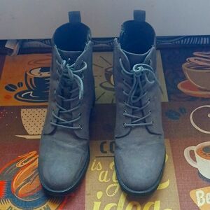 Gray boots size 8